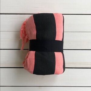 NWT VS PINK Beach Blanket